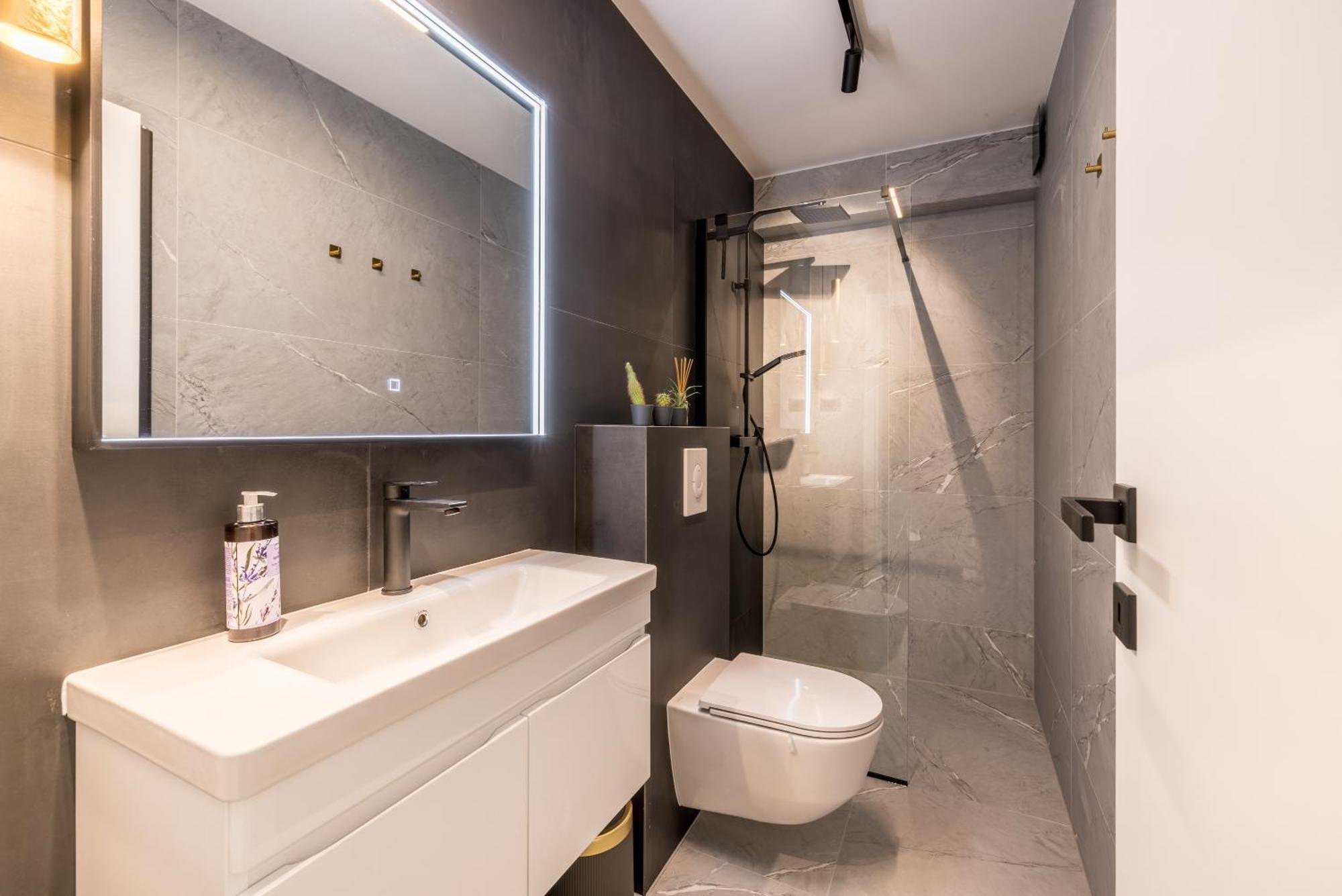 Apartment Sara โตรกีร์ ภายนอก รูปภาพ