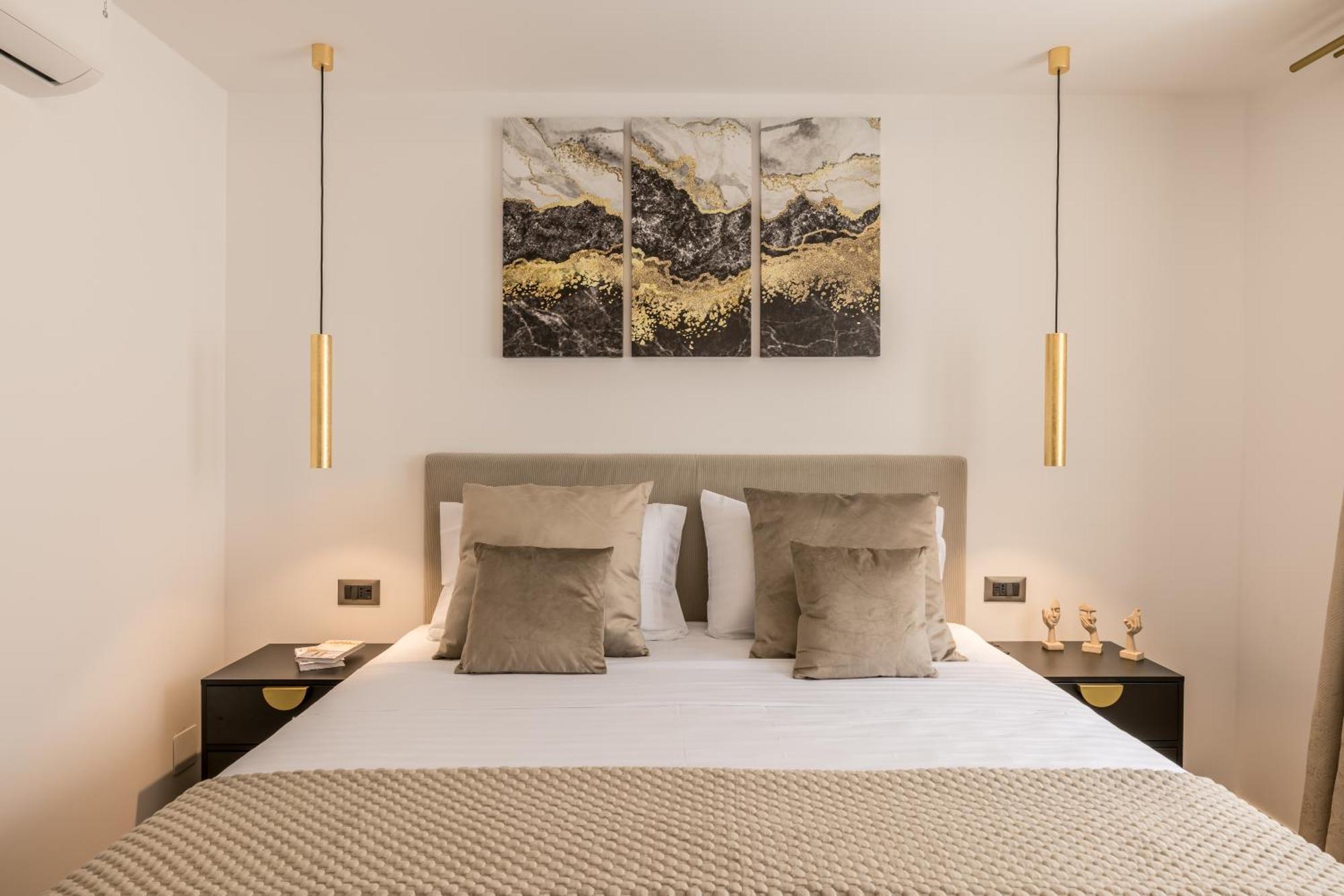 Apartment Sara โตรกีร์ ภายนอก รูปภาพ